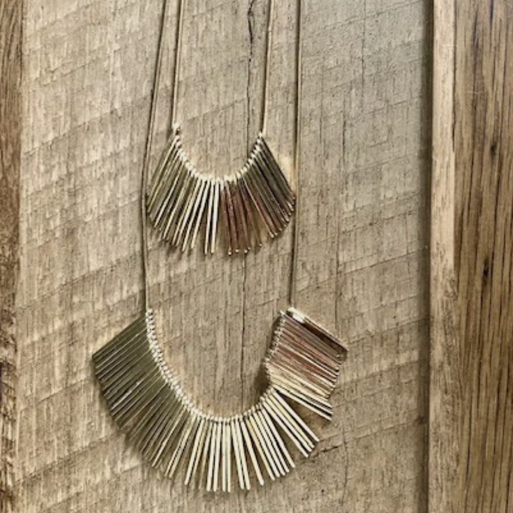 Two tiered gold necklace